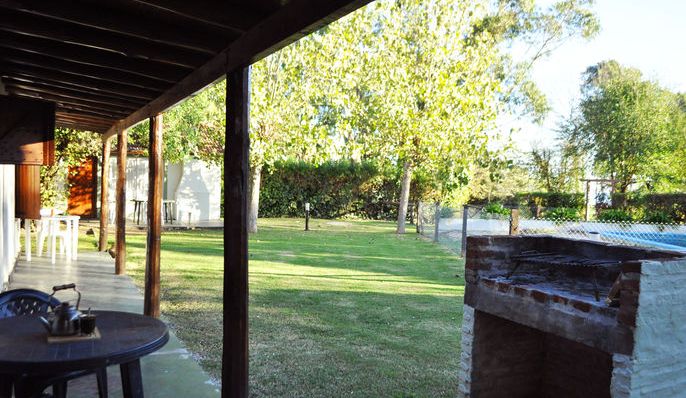 Altos de la Laguna, Cabaña en Chascomús