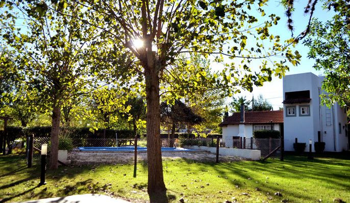 Altos de la Laguna, Cabaña en Chascomús