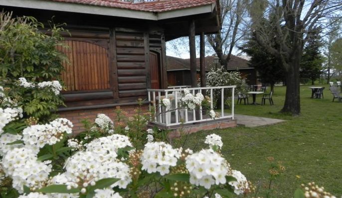 Apart Las Cabañas, Cabaña en Chascomús